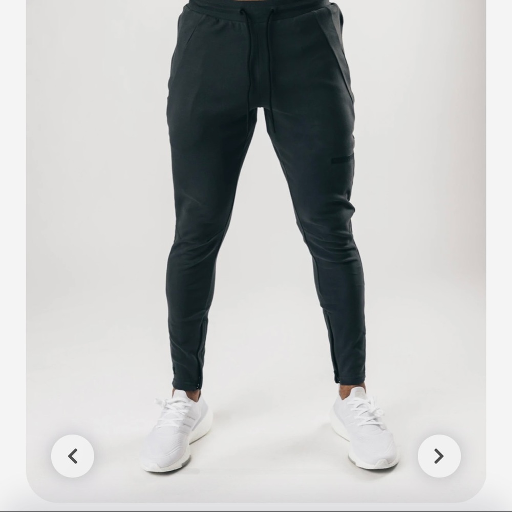 Alphalete Identity Pro Joggers NWT